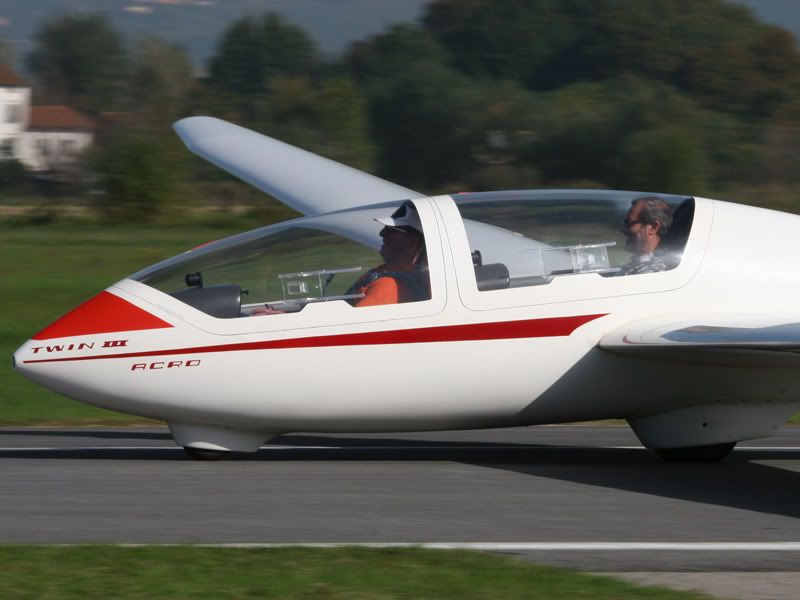 twin1.jpg