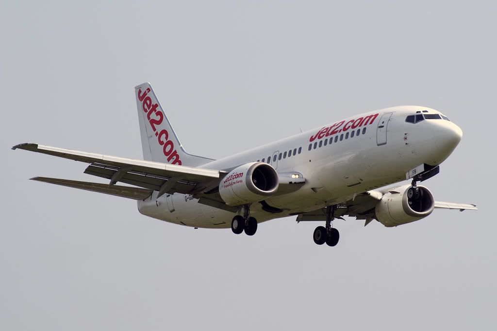 Boeing-737-300BMI-babyMAN.jpg