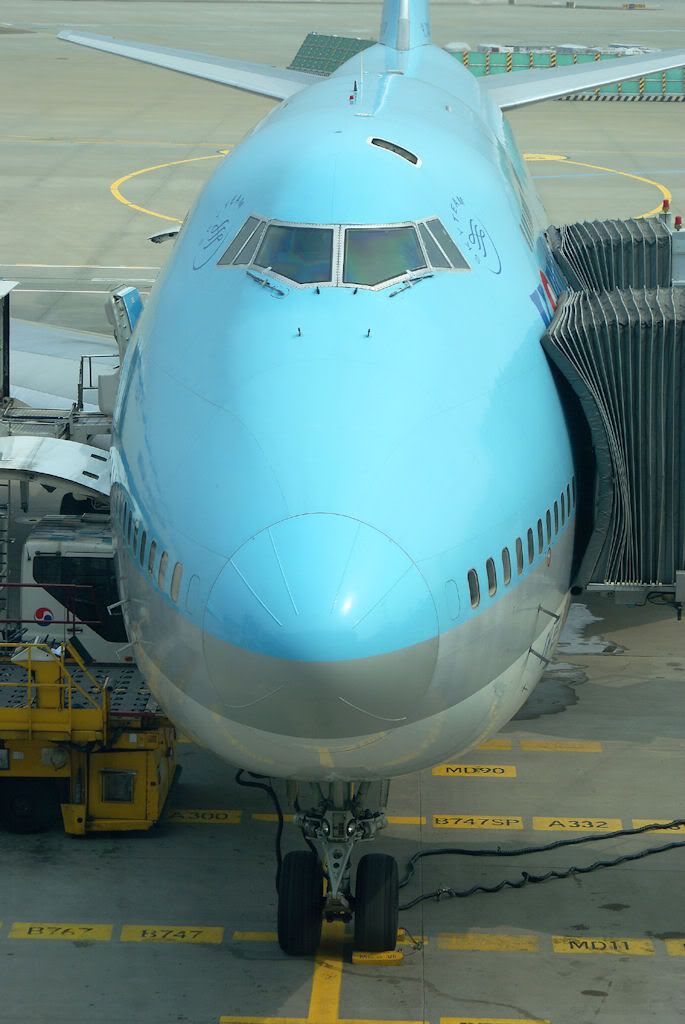 747-Korean-ROOF-OPEN.jpg