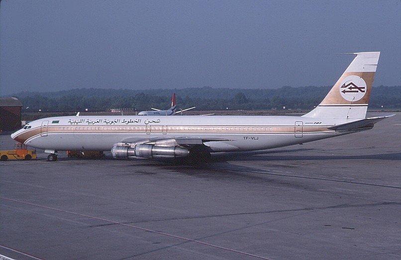 TF-VLJ1083.jpg