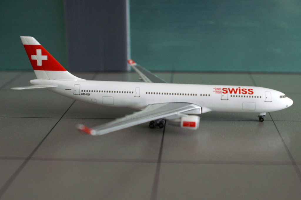 12_SWISS.png