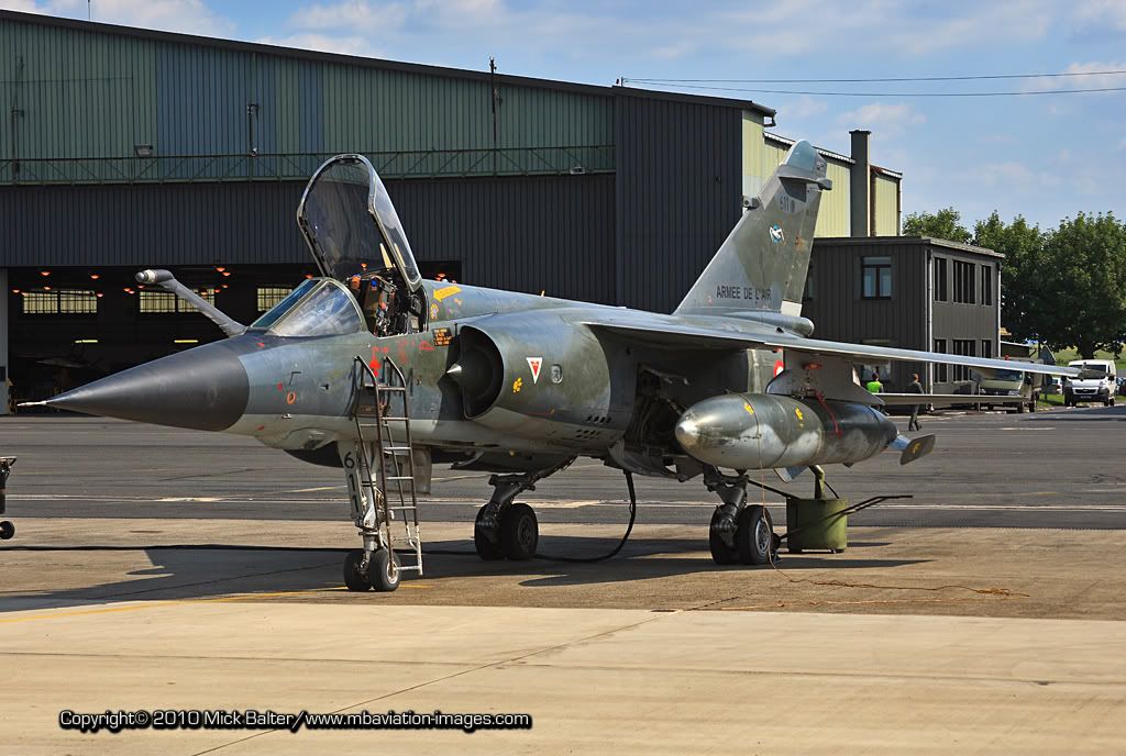 MBAviationImagesReimsCRFltLineSechsFr.jpg