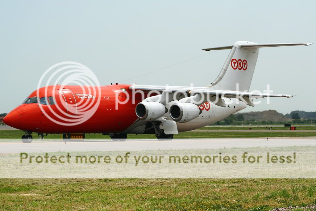 OO-TAJBlq2305.jpg