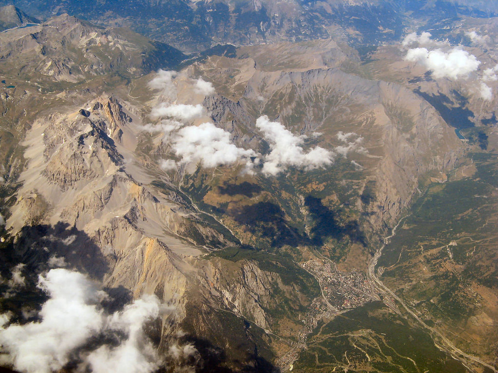 3799034708_8d94e3c480_b.jpg