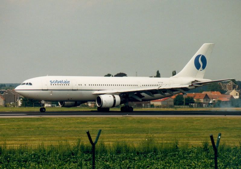 slra300-1.jpg