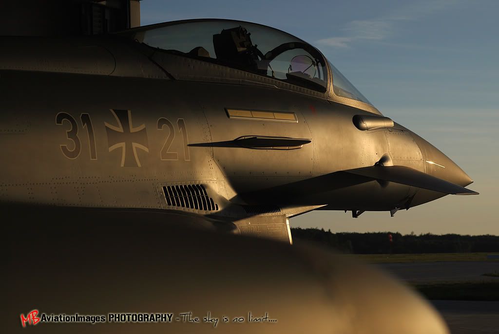 MBAviationImagesETNLShelterBravoAreaSunsetFr-1.jpg