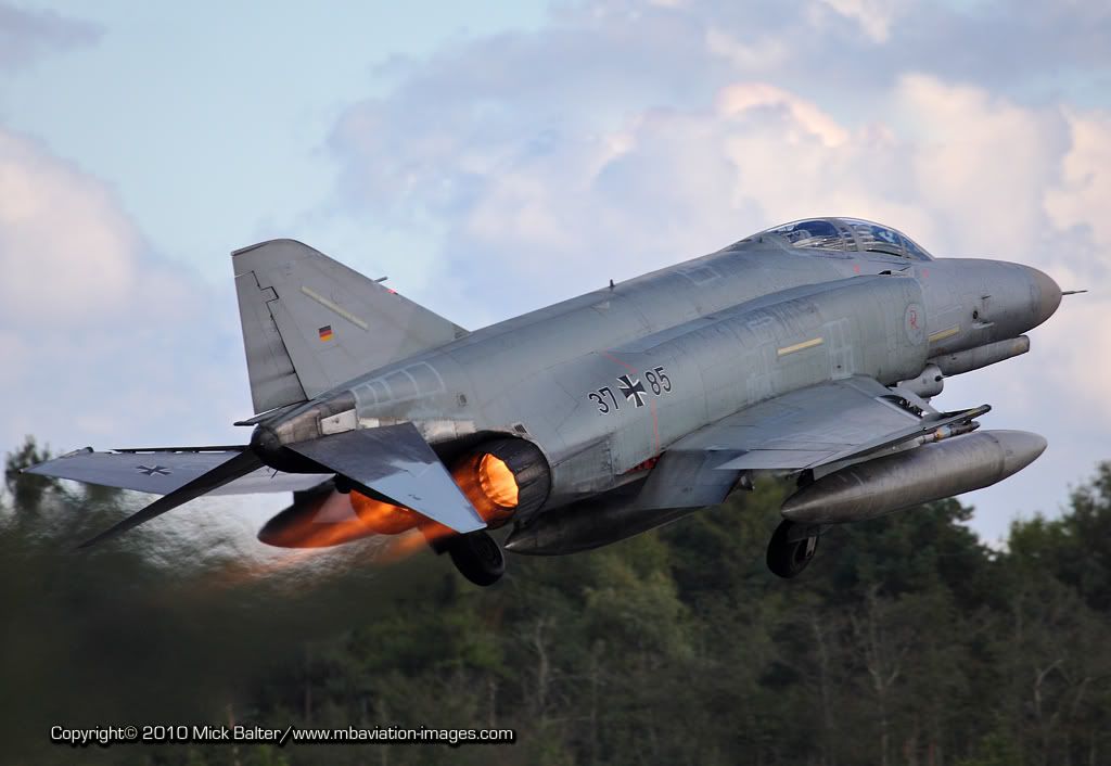 MBAviationImagesETNTQRADepSecondWaveZweiFr-2.jpg