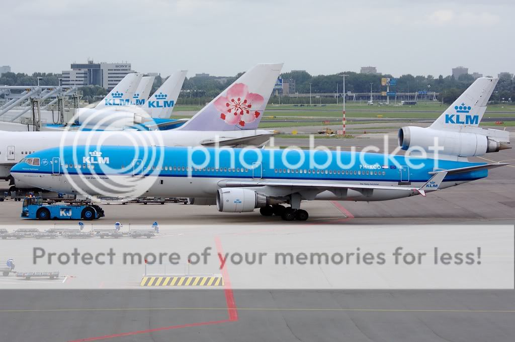 PH-KCDAms190910.jpg