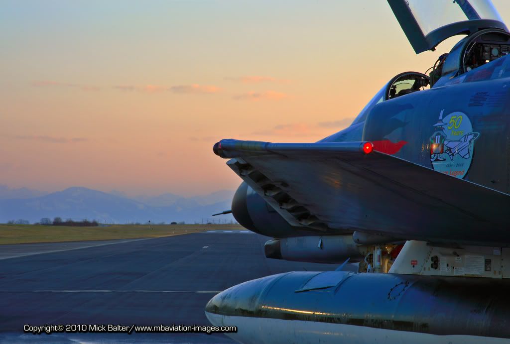 MBAviationImagesKaufbeurenNachts-11.jpg
