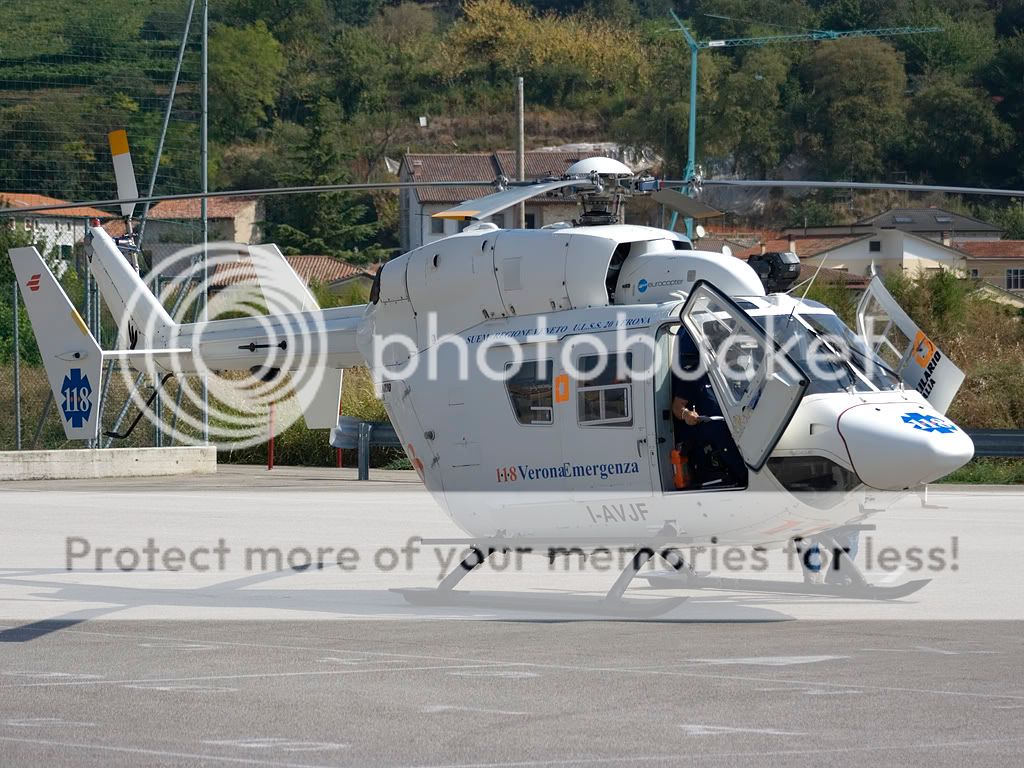 i-avjf2.jpg