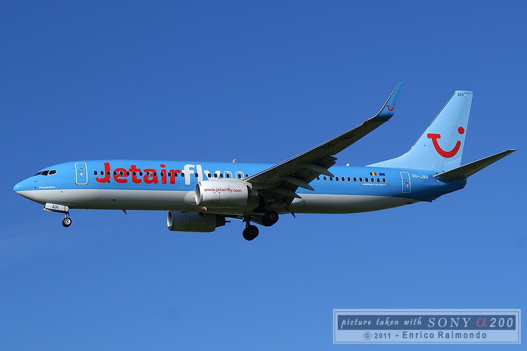 Boeing-737-Jetairfly.jpg
