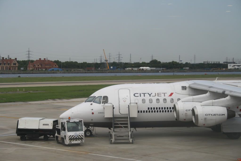 JumbolinoCityJetJ2PGcopy.jpg
