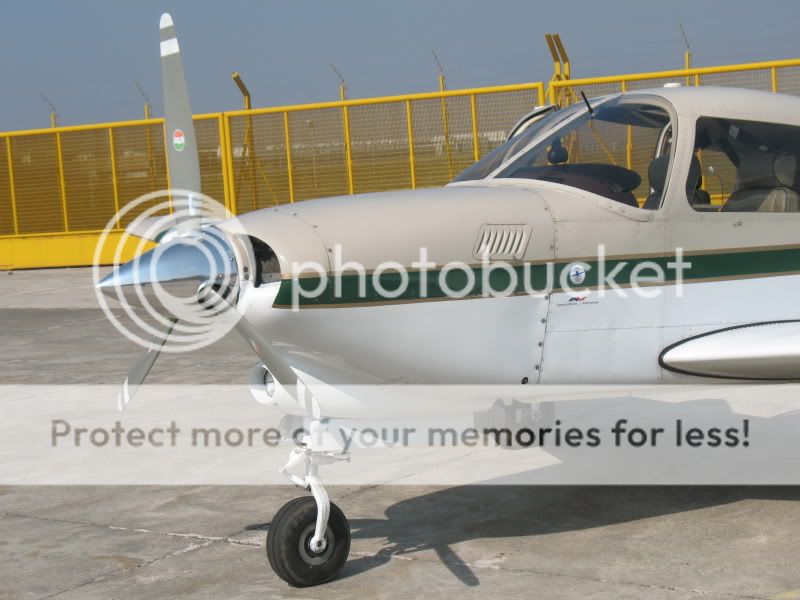 Piper28I-EEGR2.jpg