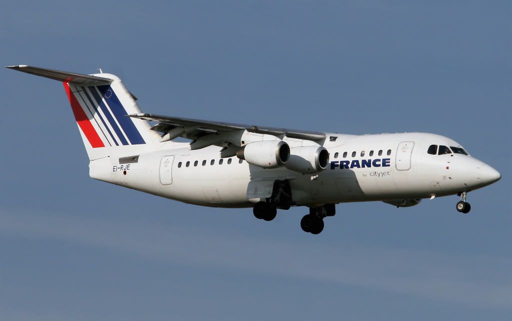 003-AIRFRANCE-EI-RJR-B146.jpg