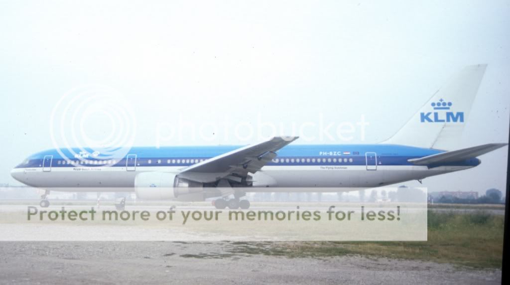 PH-BZC.jpg