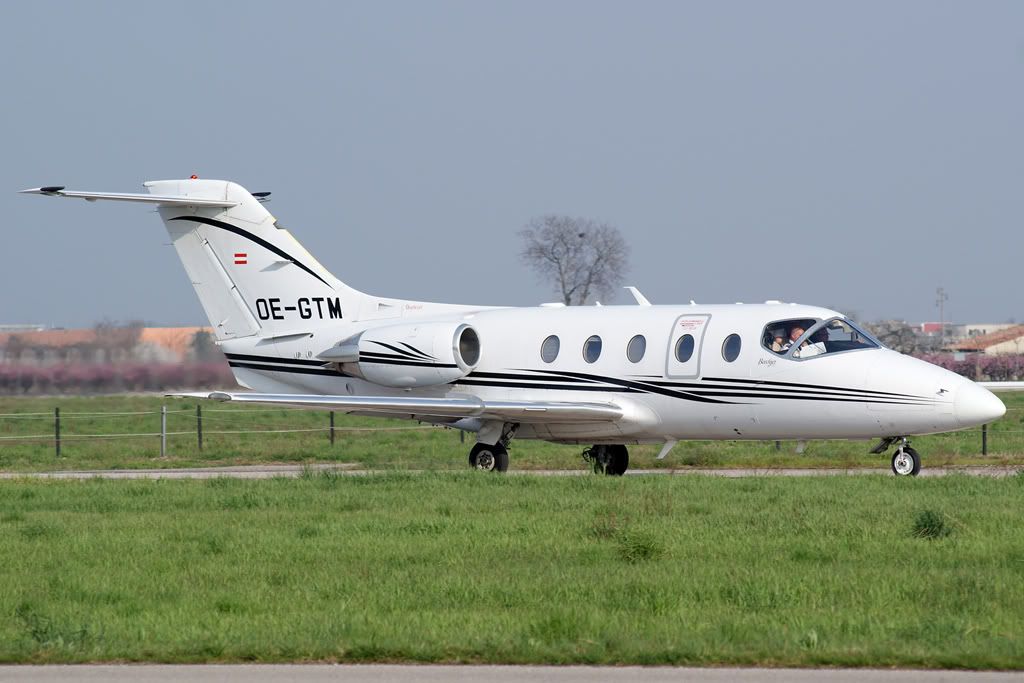 Beechcraft-beechjet.jpg