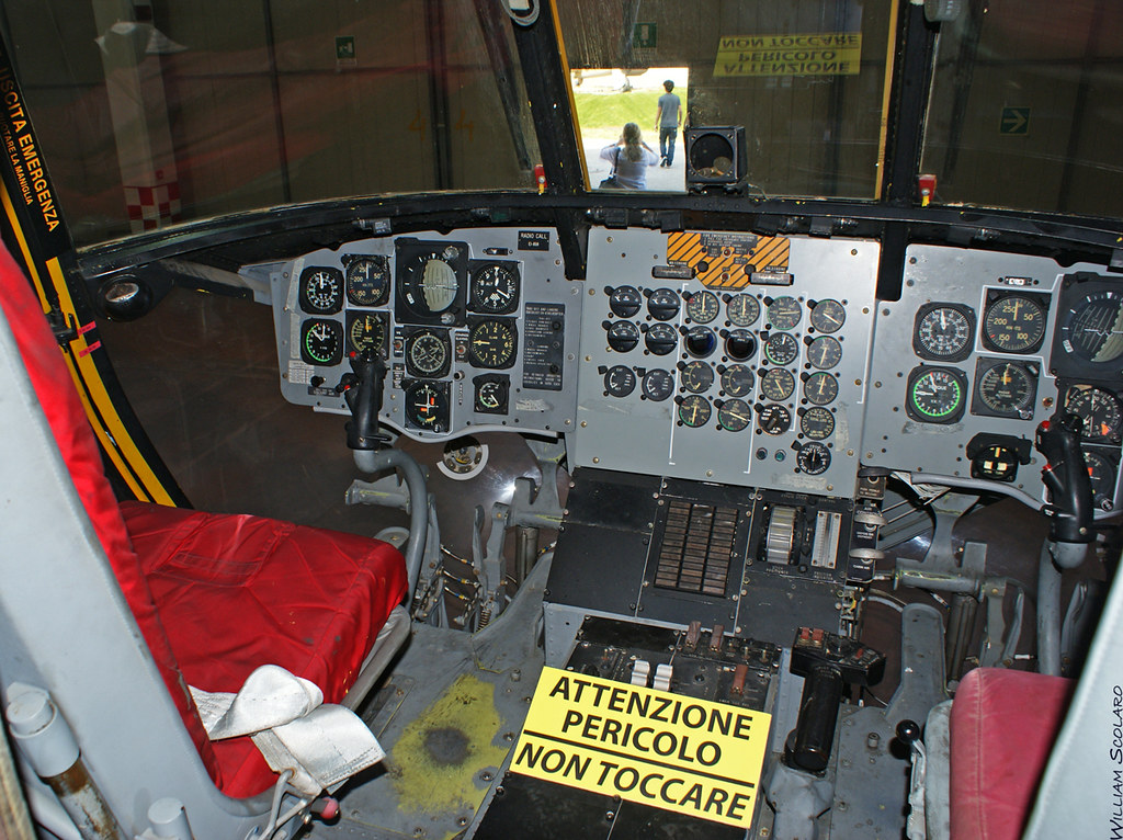 4650798155_43792ff173_b.jpg
