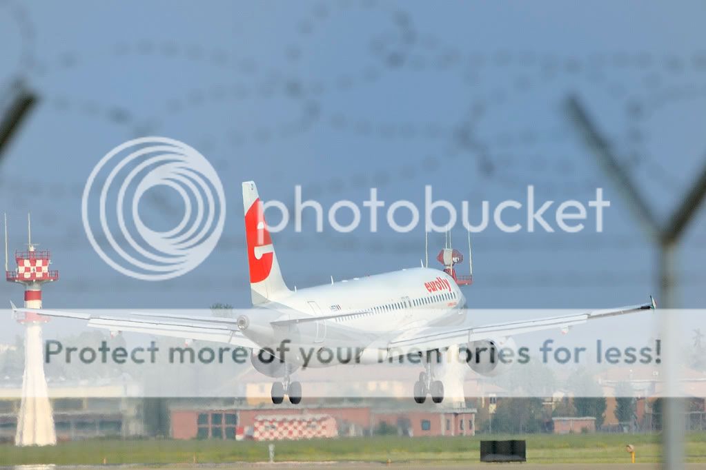 BLQ-20100425-172-NX.jpg