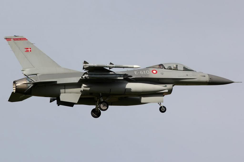 E610A_zps67024254.jpg