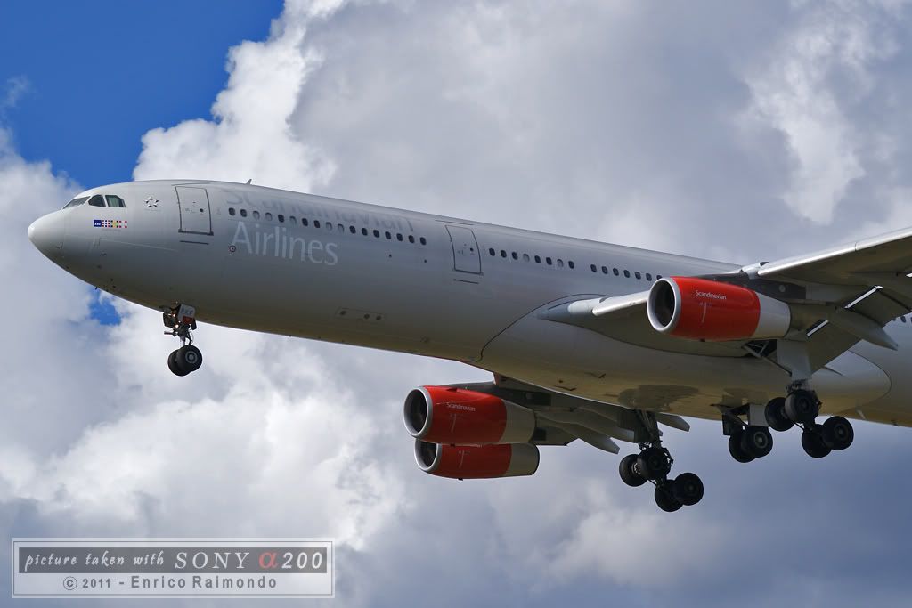 Airbus-A340-SAS.jpg