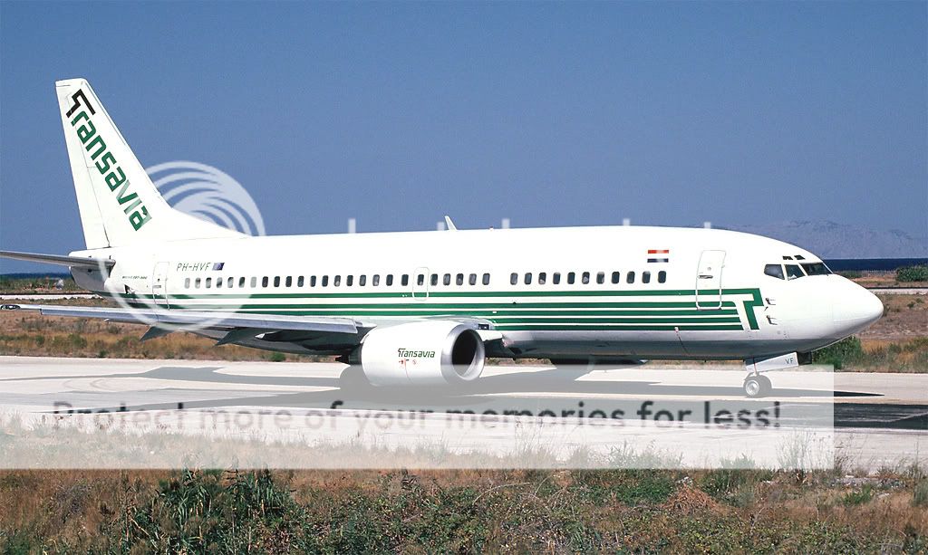 044-TRANSAVIA-PH-HVF-B733.jpg