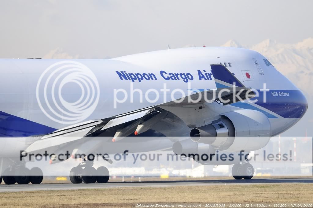 NCA_JA06KZ_B747_BSC3764_20122008_MX.jpg