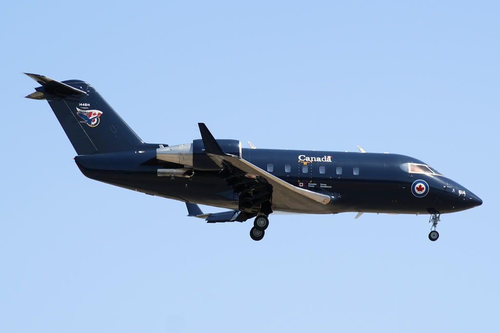 Bombardier-CRJ-600-RCAF.jpg