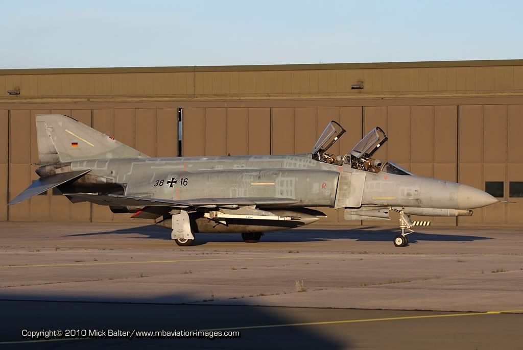MBAviationImagesETNTPhantomScooterTaxiingZweiFr.jpg