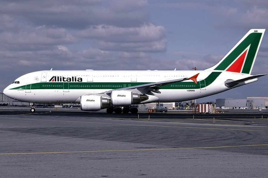 Alitalia20A380.jpg
