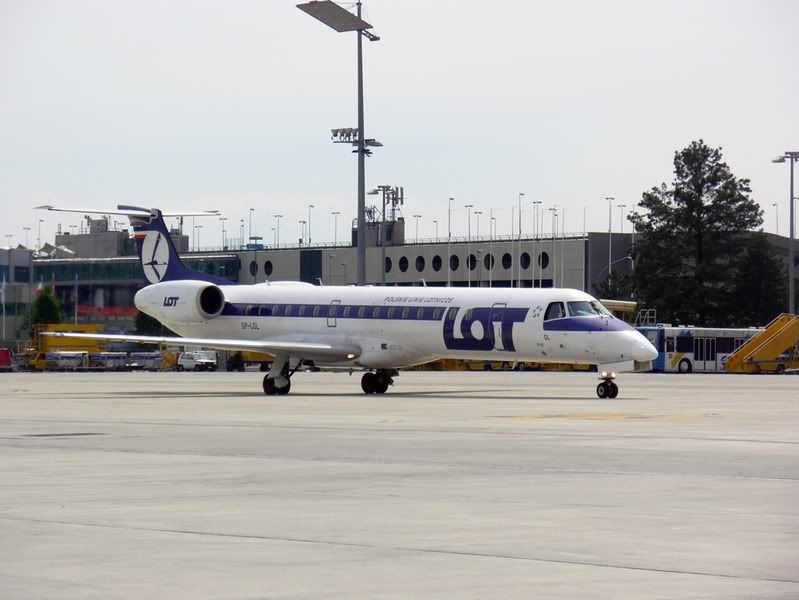ArrivoprimovoloLOT7mag07TRNKatowice.jpg