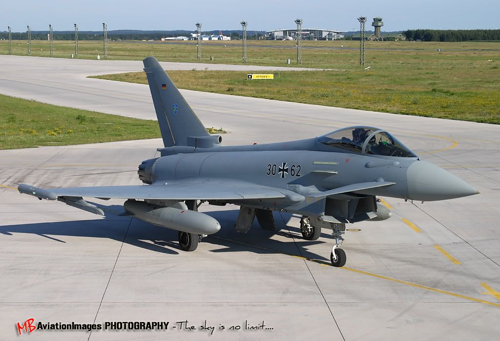 MBAviationImagesETNLLastChanceDreiFr.jpg