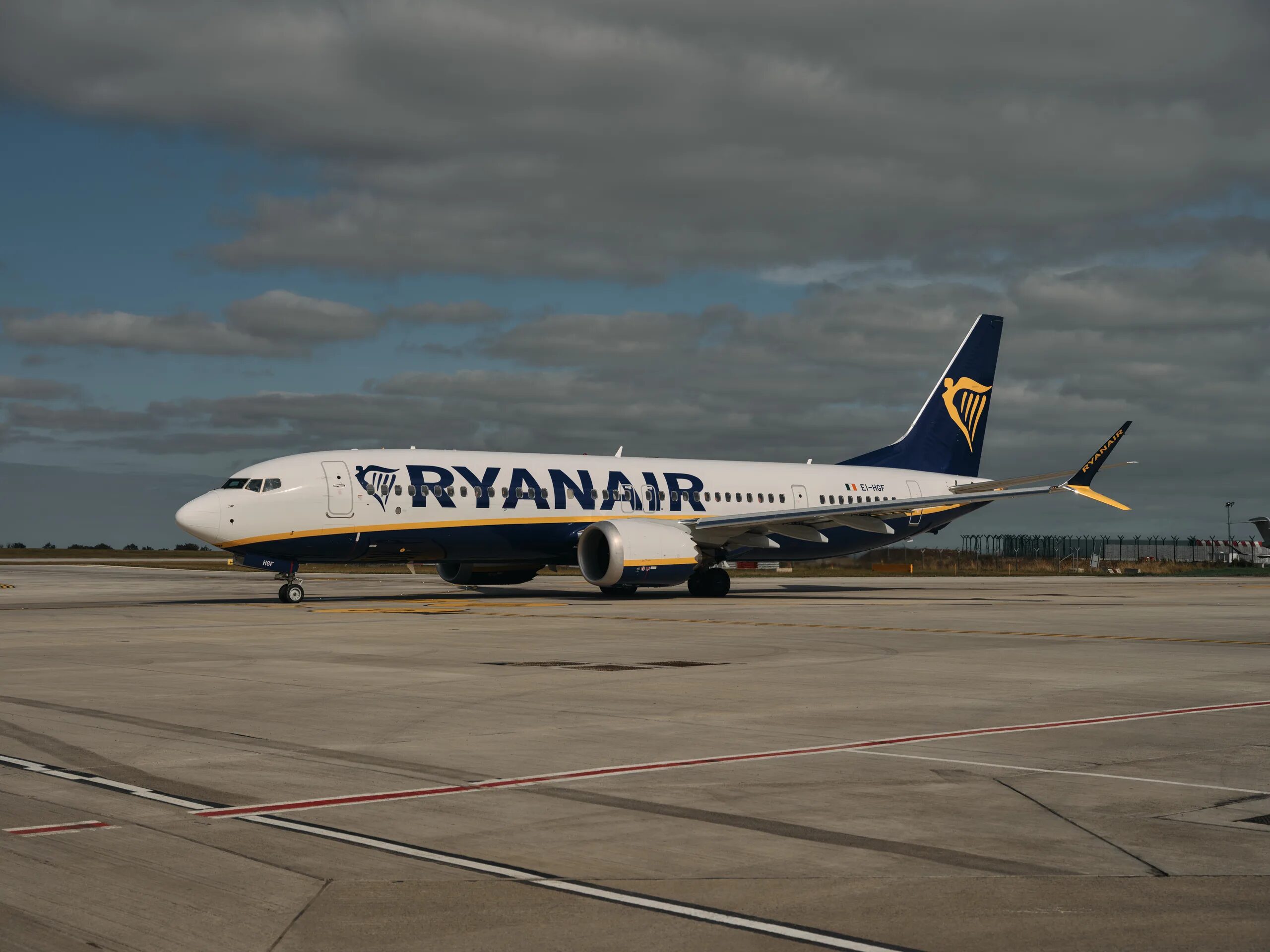 corporate.ryanair.com
