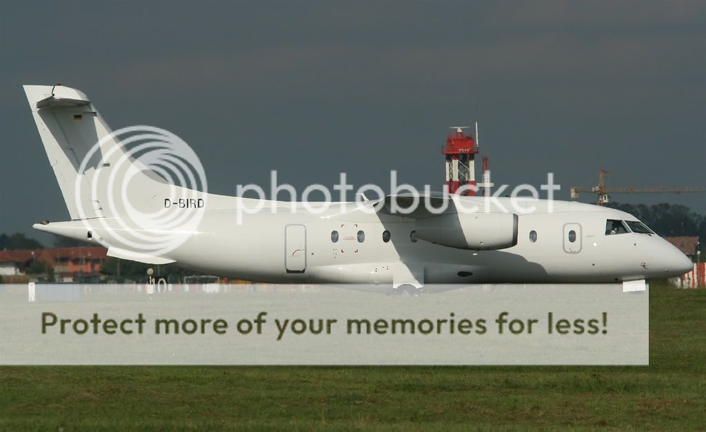 014-PRIVATEJET-D-BIRD-D320Jet3.jpg