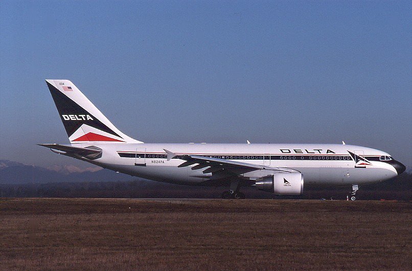 N824PA192.jpg