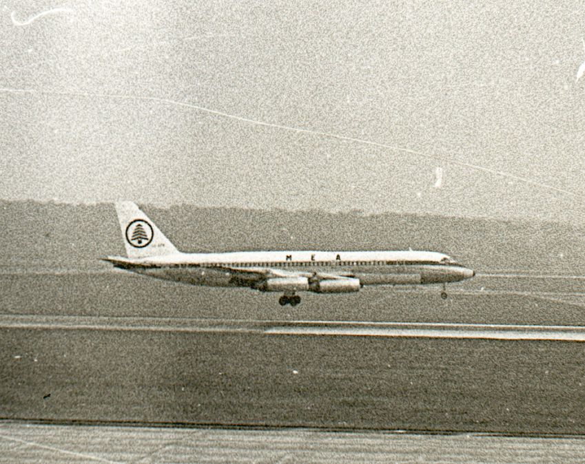 mecv-990.jpg