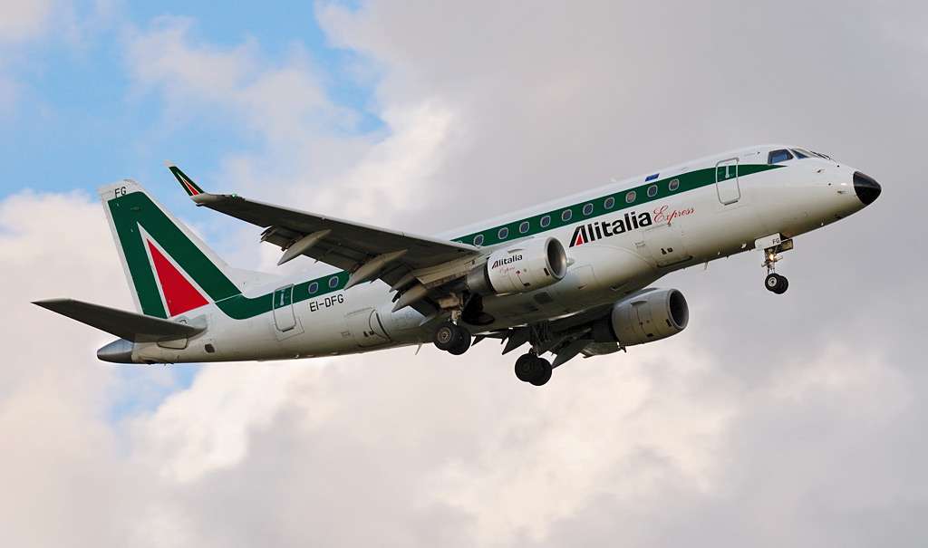 erj170aza.jpg