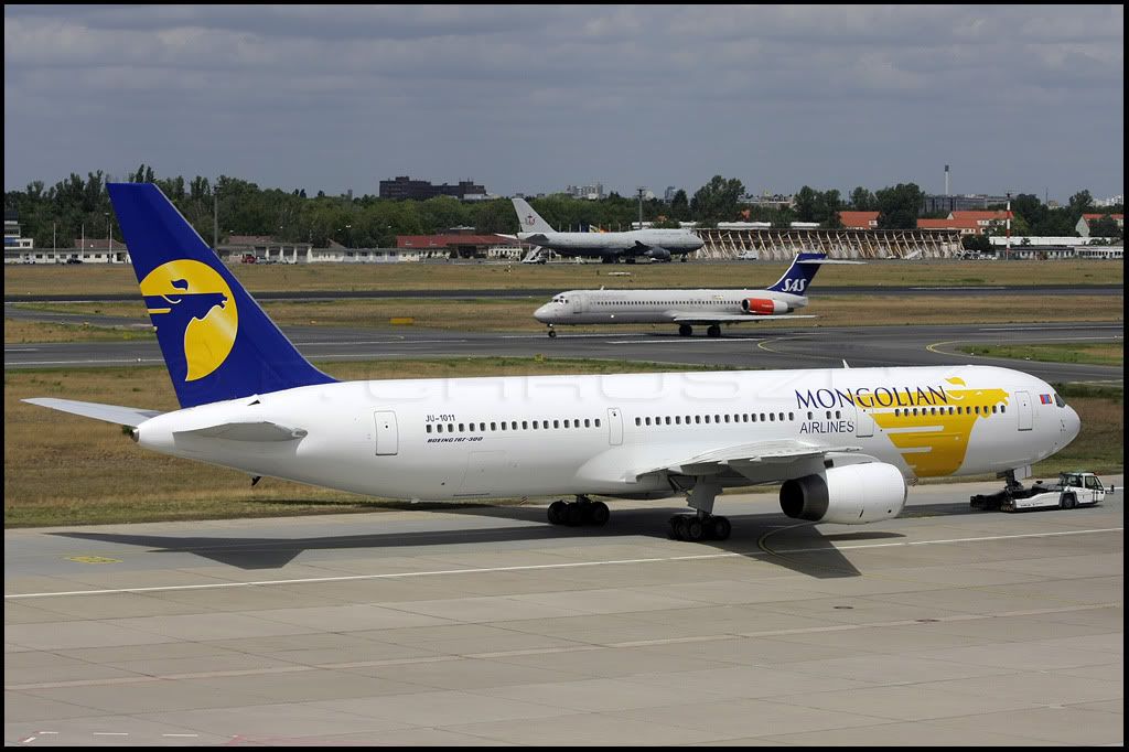 MIAT767.jpg