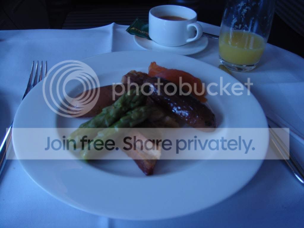LHBREAKFAST3.jpg