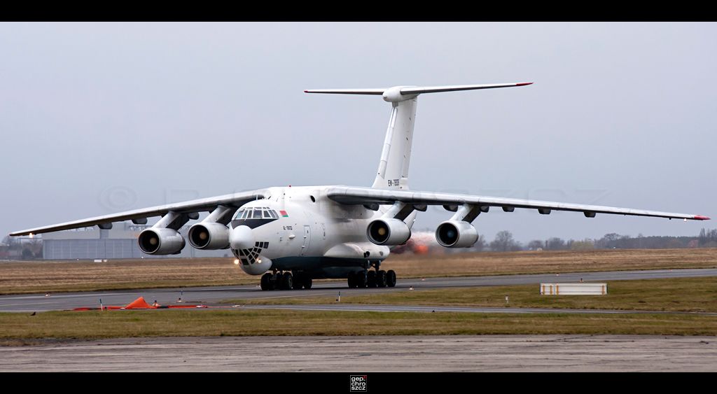 IL76-a.jpg