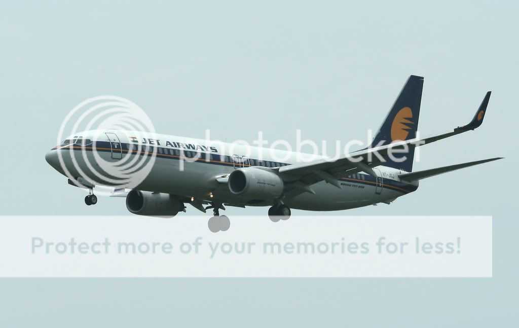 001-JETAW-VT-JGJ-B7381.jpg