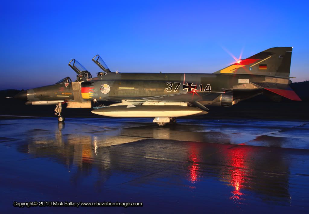 MBAviationImagesKaufbeurenNachts-9.jpg
