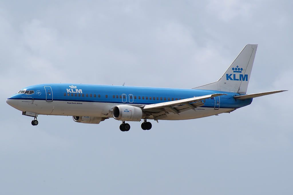 Boeing-737-300-KLMVenice.jpg