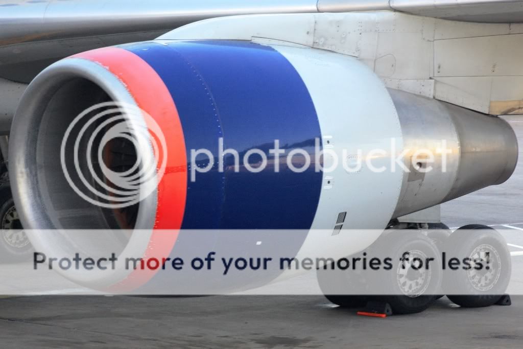 B767Jetengine.jpg