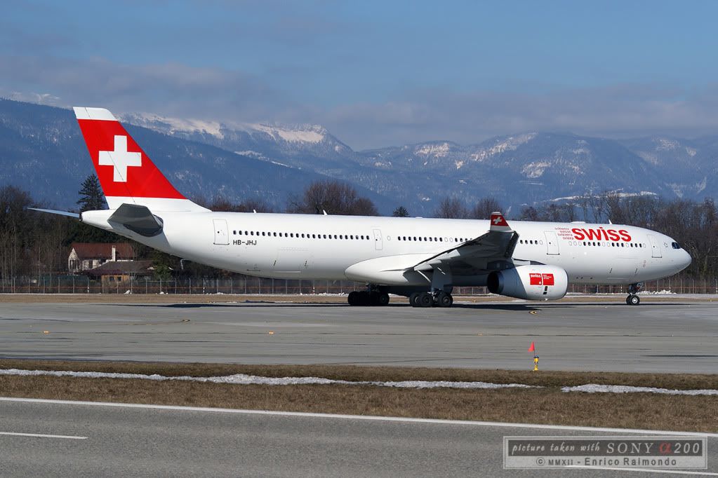 Airbus-A330-Swiss-III-Geneve.jpg