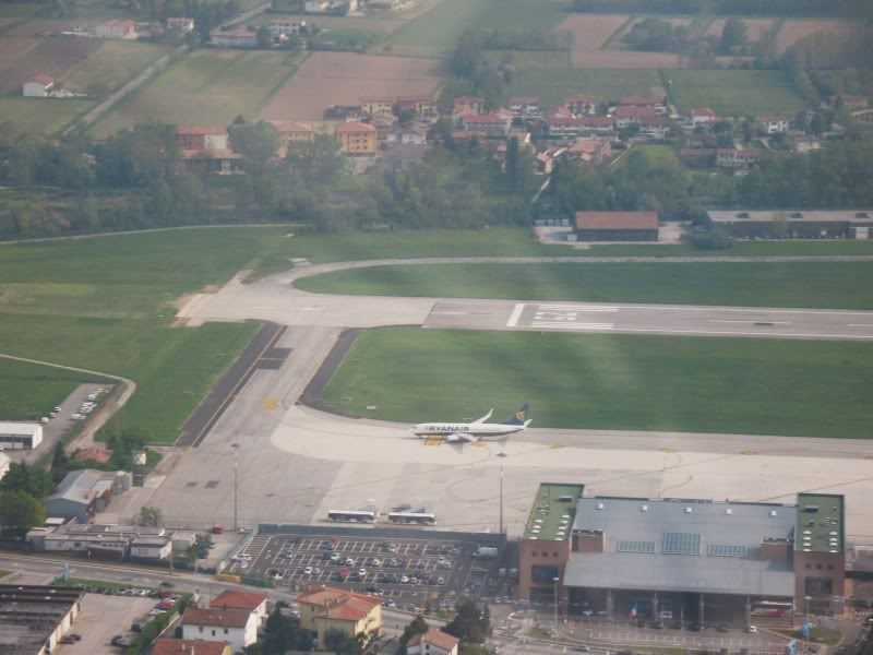 IMG_3218_LIPHwithRyanairtaxing.jpg