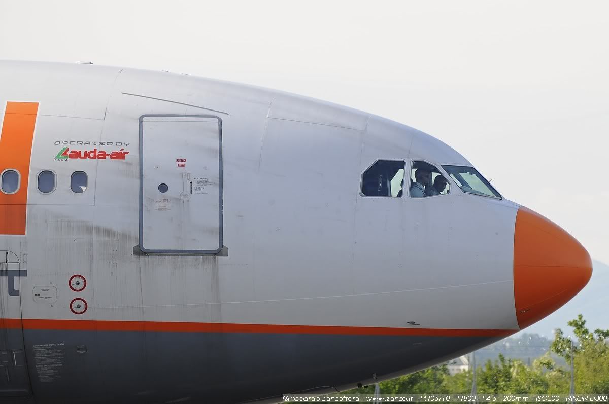 Livingston_I-LIVM_A330_BSC69375_160.jpg
