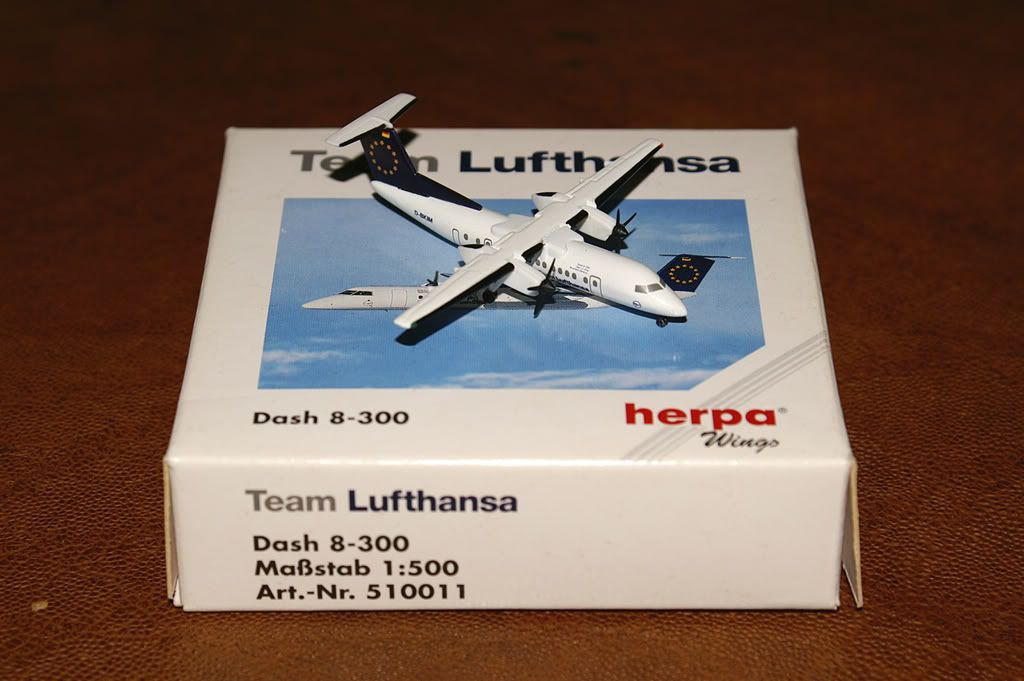 DASH8-300LH.jpg