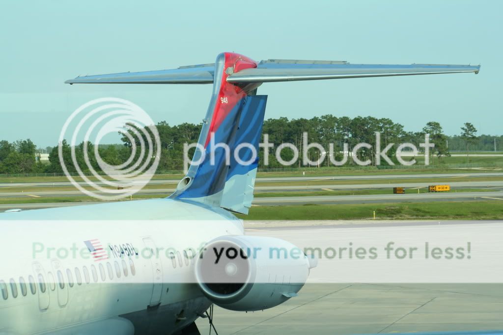 LHR257.jpg