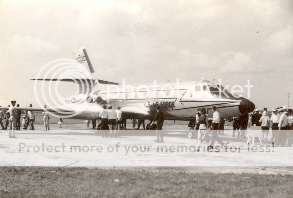 Sabreliner_ridimensionare.jpg