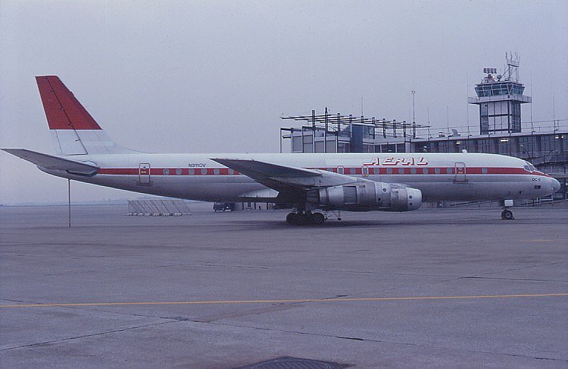 N911OV180.jpg
